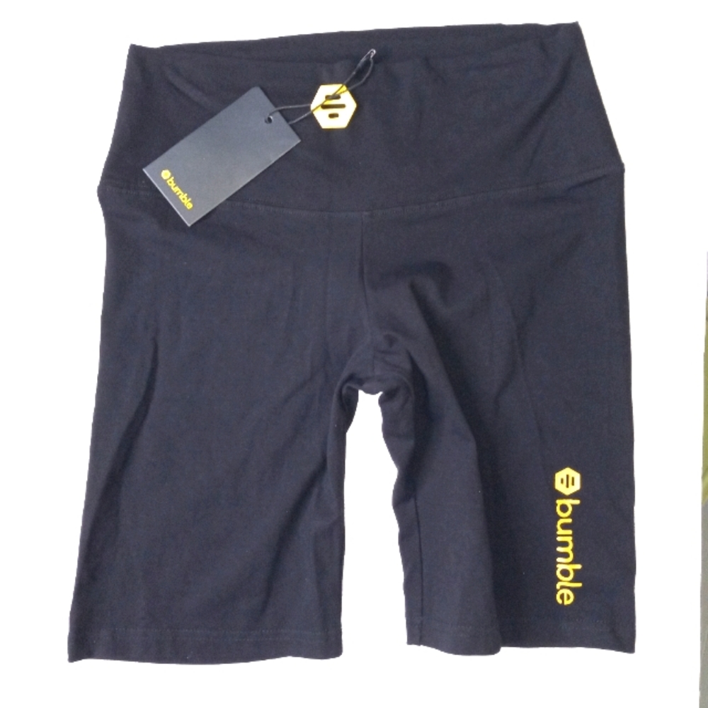 Bumble biker shorts black size L  NWT